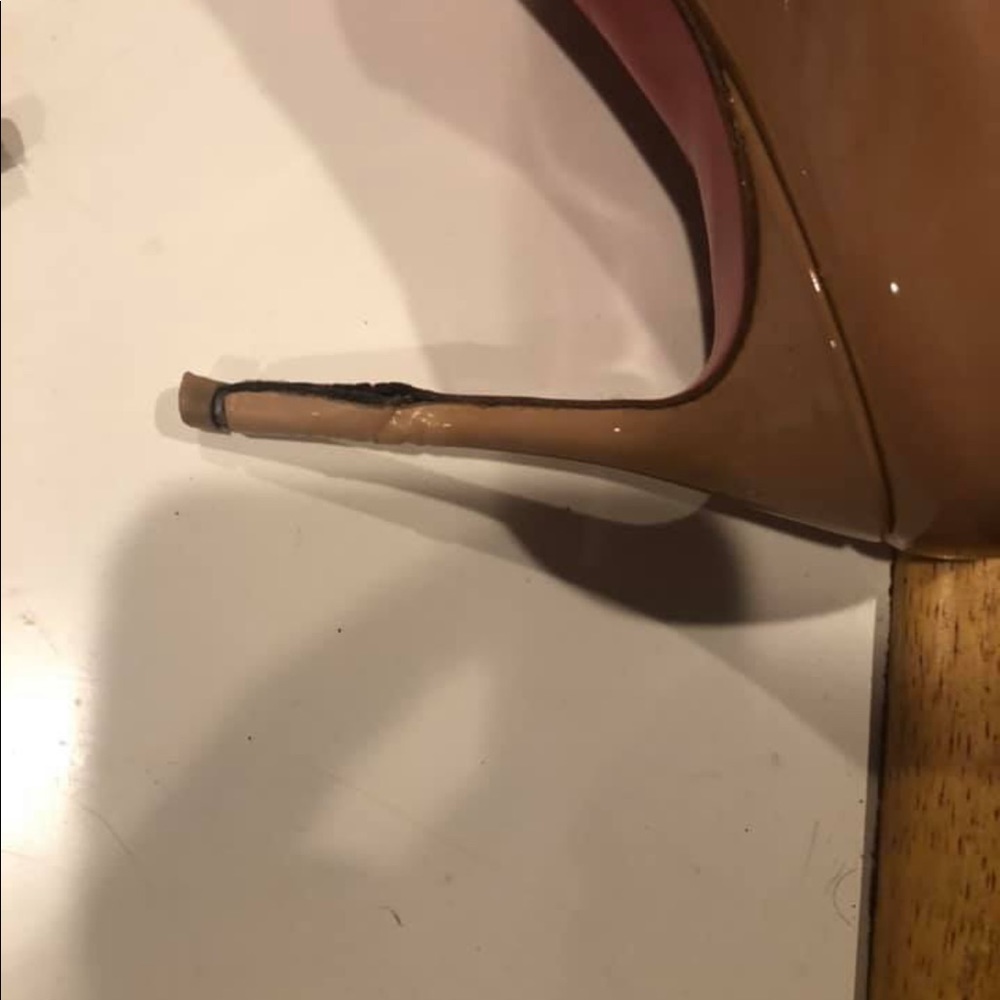 Christian Louboutin size 38.5 - Picture 4 of 4